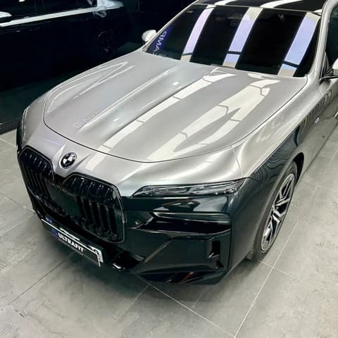 BMW 7 Series 750 i xDrice