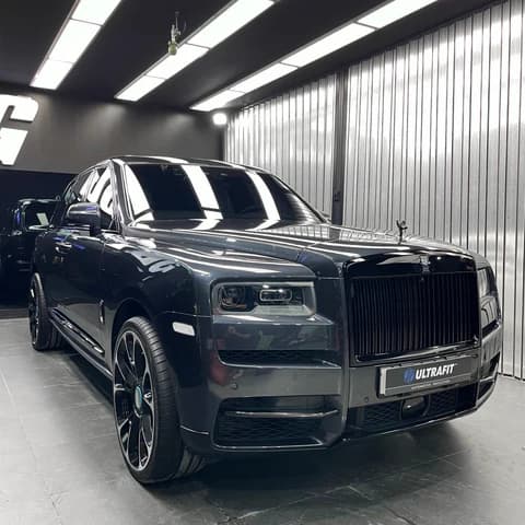 Detailed Rolls Royce Cullinan